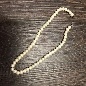 Classic pearl necklace AUTHENTIC genuine pearls